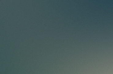 Manikir sa neutralnim tonovima